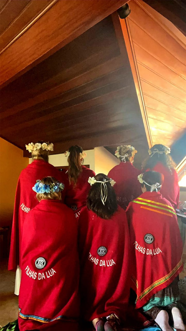 Imersão do Sagrado Feminino: Filhas da Lua